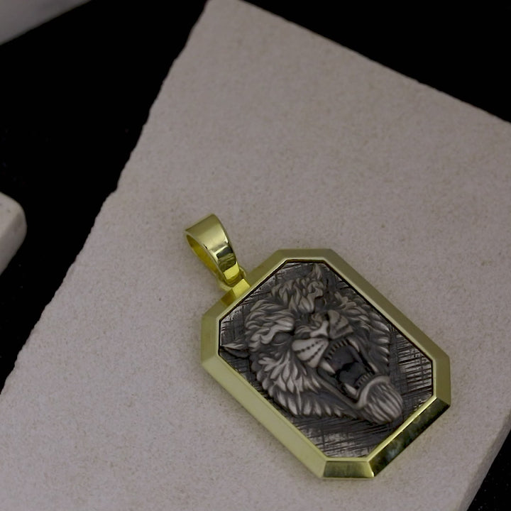 Men’s Roaring Tiger Pendant Symbol of Strength & Power
