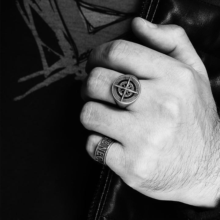 Men's Signet Ring